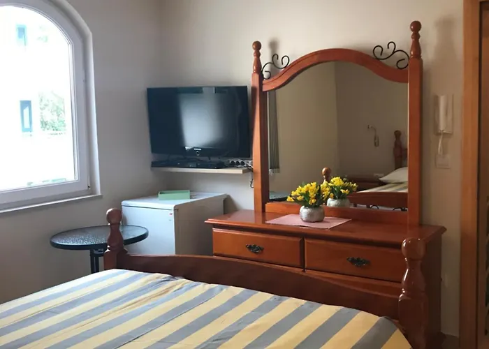 Charmy For Two Next To The * Makarska